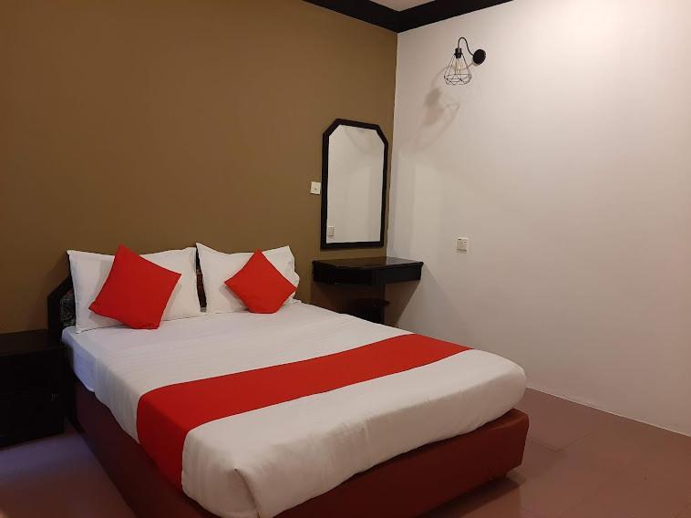 G City Hotel Teluk Intan Exterior foto