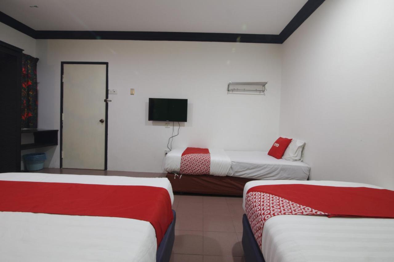 G City Hotel Teluk Intan Exterior foto
