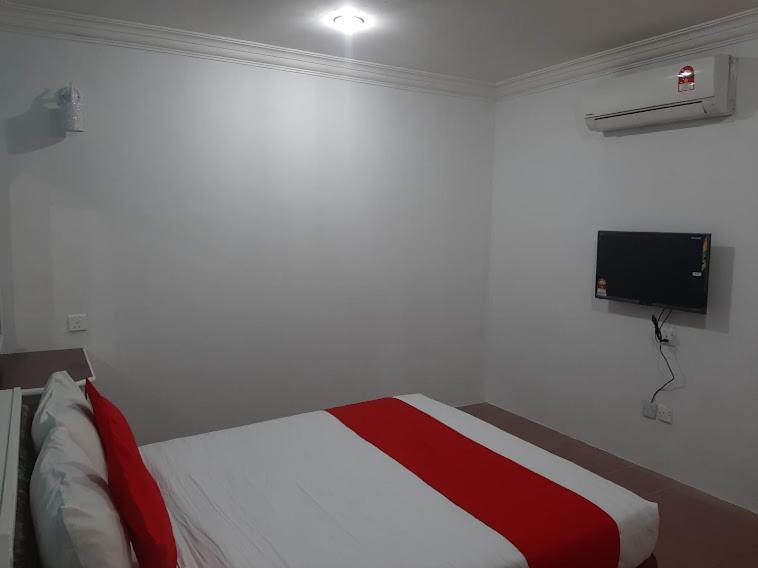 G City Hotel Teluk Intan Exterior foto