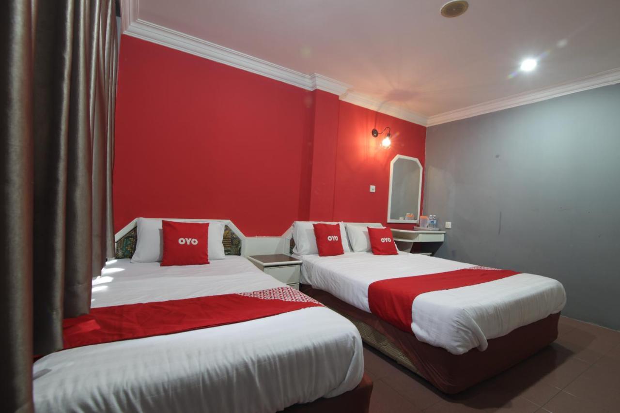 G City Hotel Teluk Intan Exterior foto