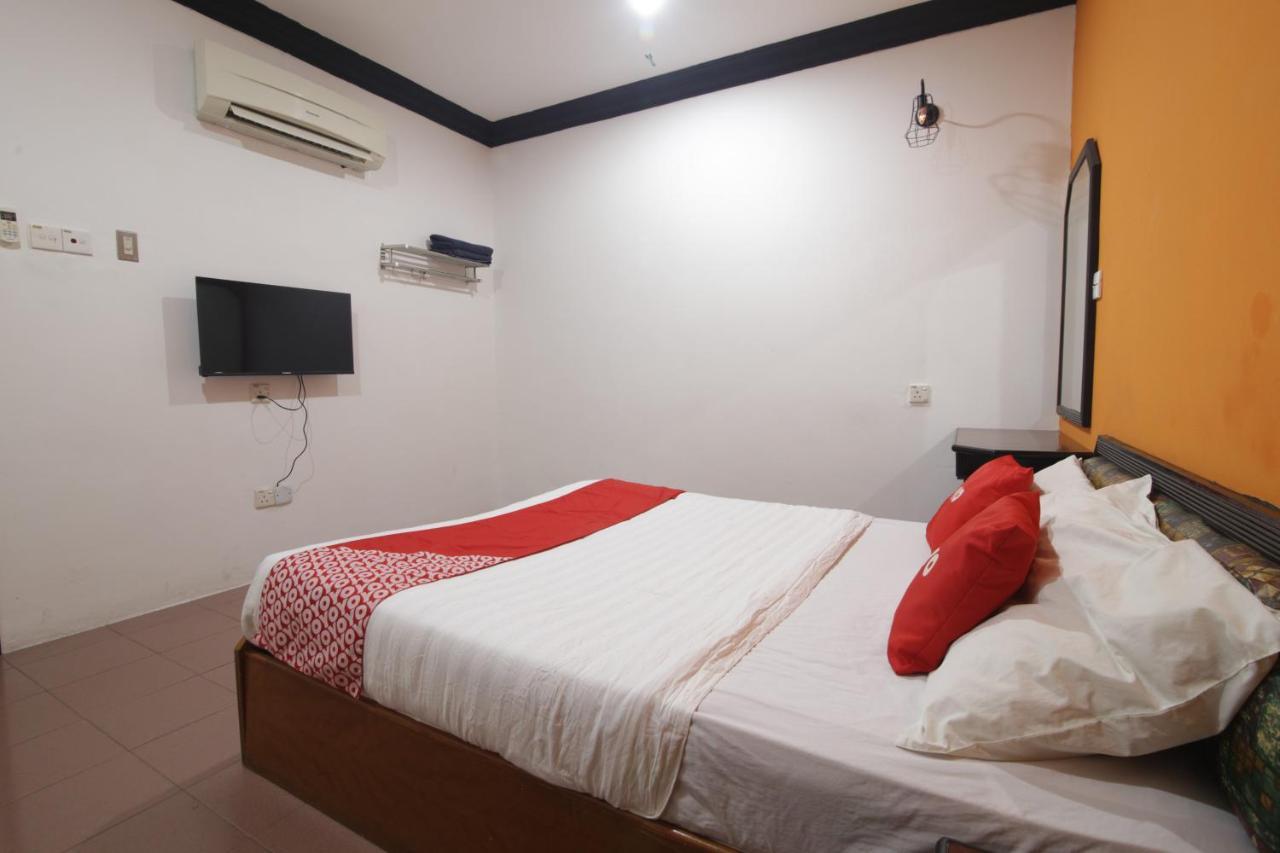 G City Hotel Teluk Intan Exterior foto